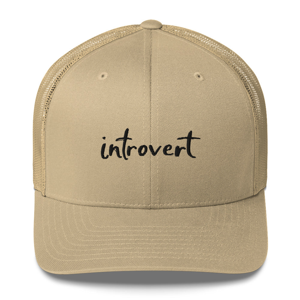 Embroidered trucker cap "introvert"