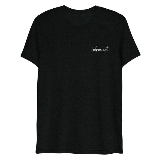 Embroidered short sleeve t-shirt "introvert"